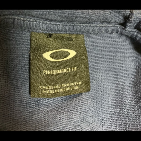 Oakley crop sweater - Picture 5 of 5